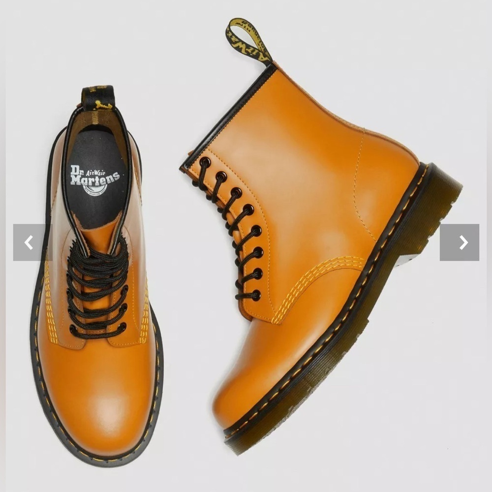 Dr Martens 1460 SMOOTH LEATHER LACE UP BOOTS size 6 L